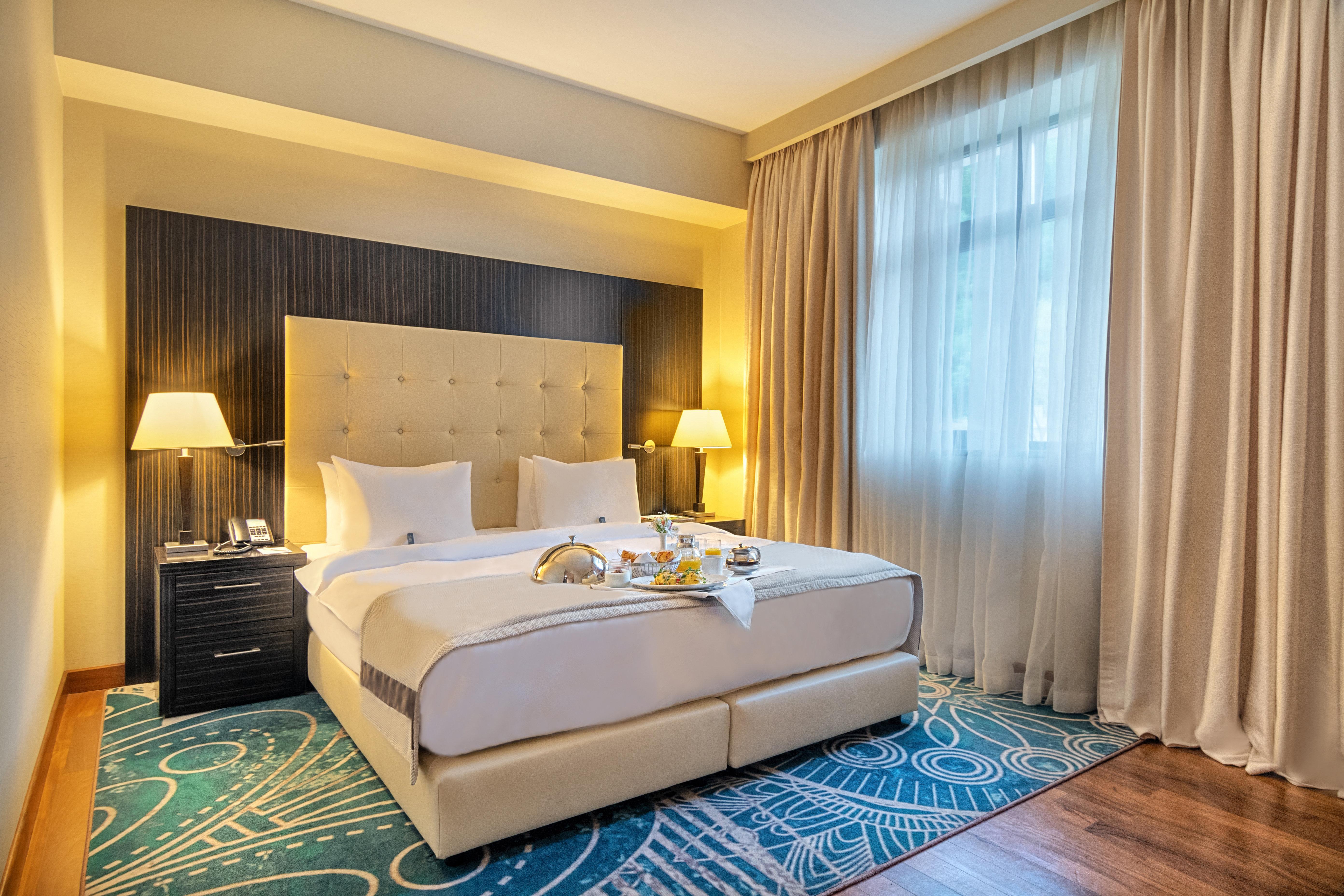 Crowne Plaza - Borjomi By Ihg Hotel Luaran gambar Suite