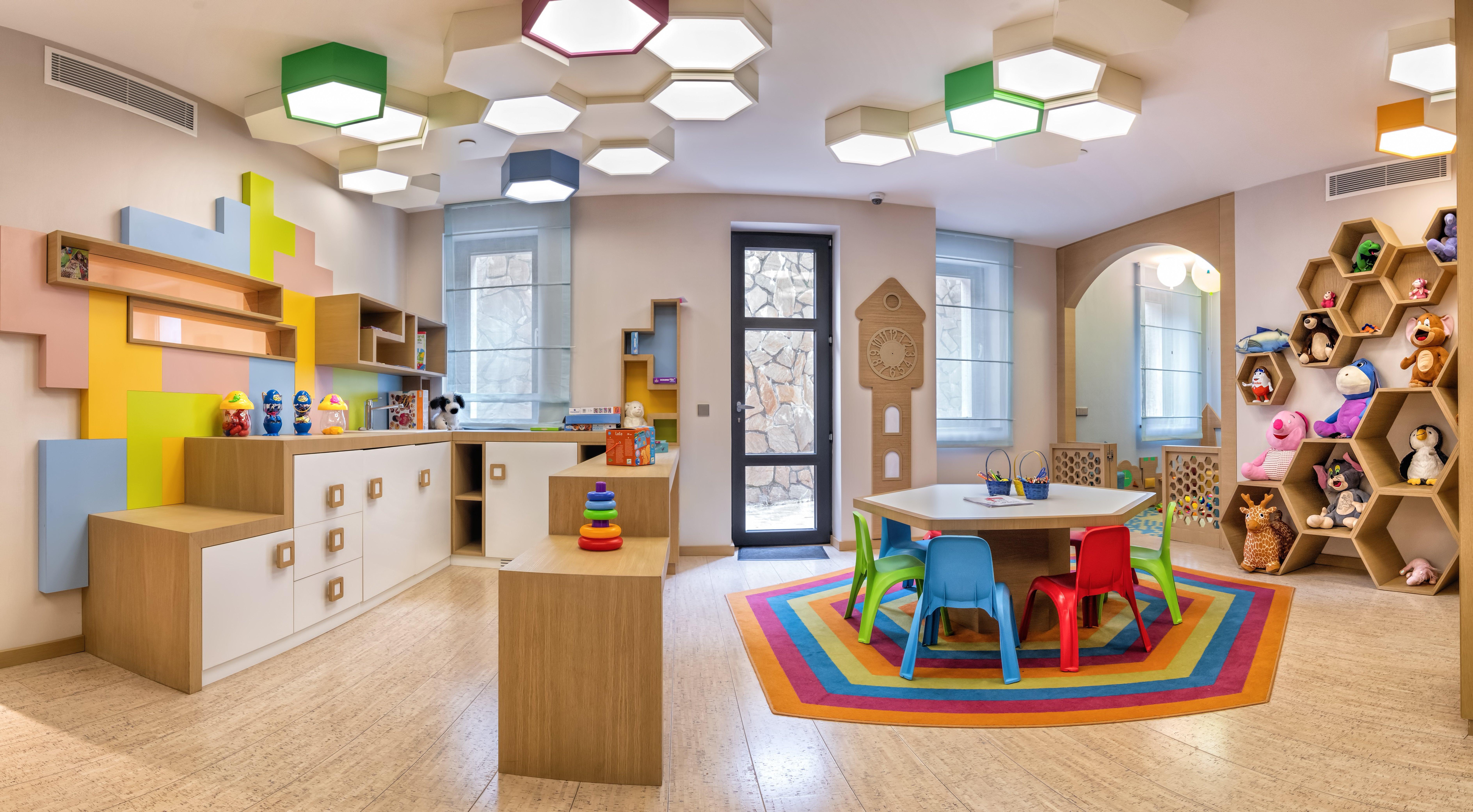 Crowne Plaza - Borjomi By Ihg Hotel Luaran gambar A nursery in Turkey